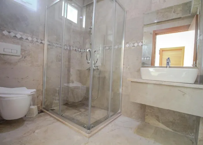 Opal Villa, Oezel Havuzlu, Φετιγιέ